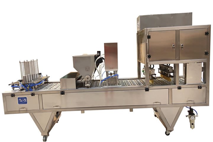 Sauce filling and sealing machine