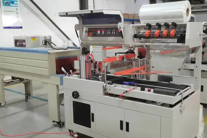 Packaging machinery logistics