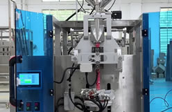 Toy factory counterattack: 3D eyes + robotic arms, specializing in the treatment of 
